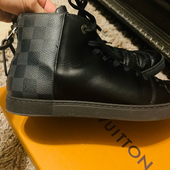 Mens Authentic Louis Vuitton high top sneakers - Picture 2 of 11